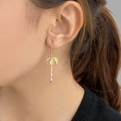 Eagle's Claw Gold and Silver Sterling Silver Pull-Thru Earrings