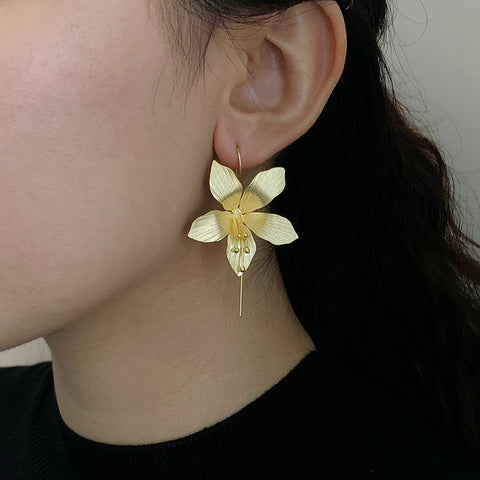 Big Flower Gold Sterling Sliver Pull-Thru Earrings